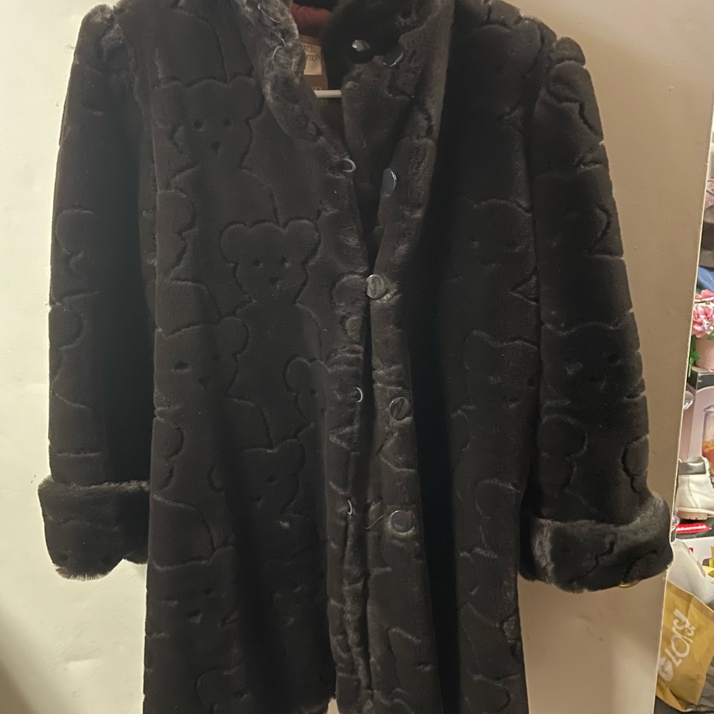 Erika Eriksson Montreal special edition faux fur coat